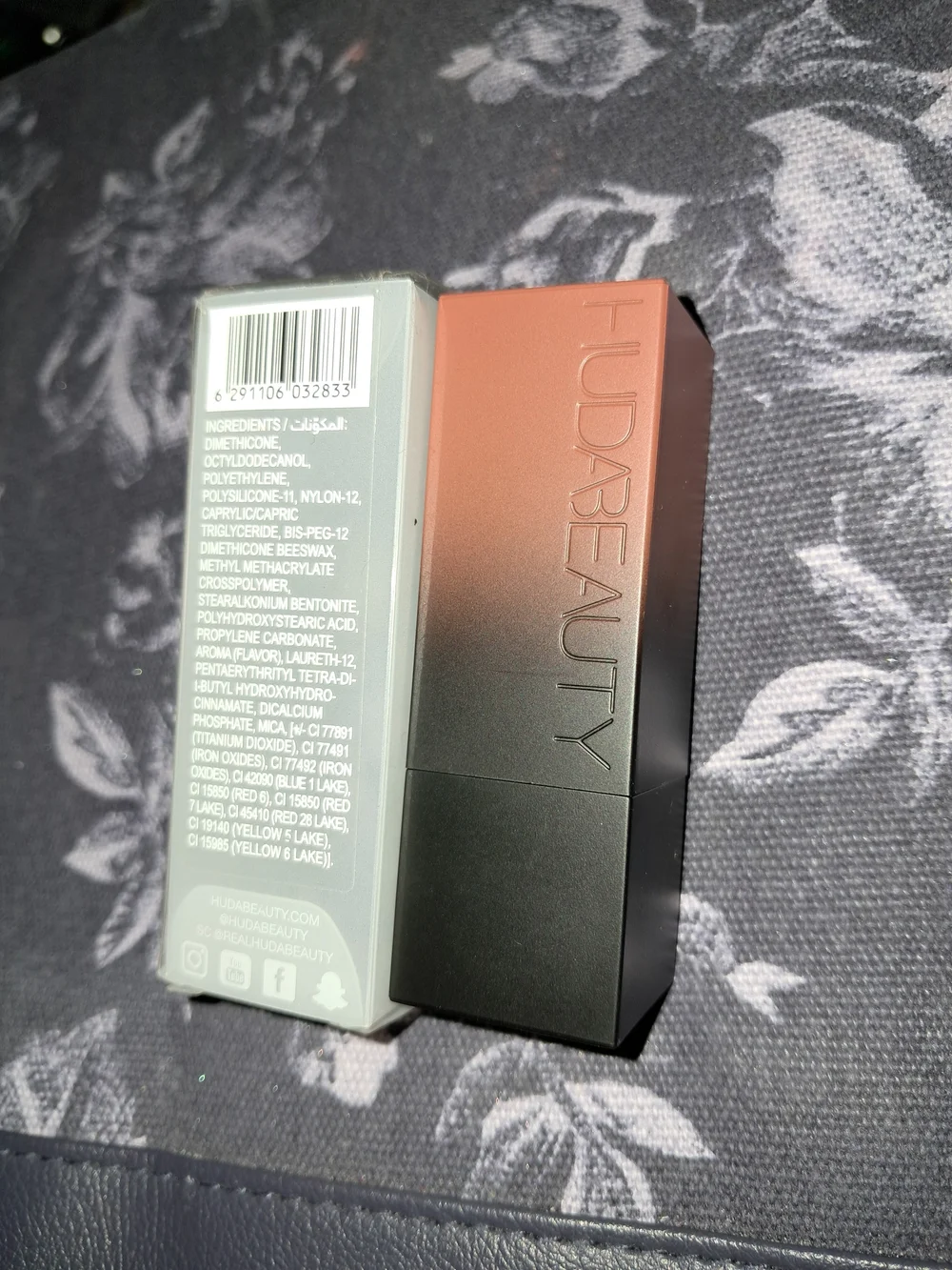 HUDA BEAUTY Power Bullet Matte Lipstick — First Kiss